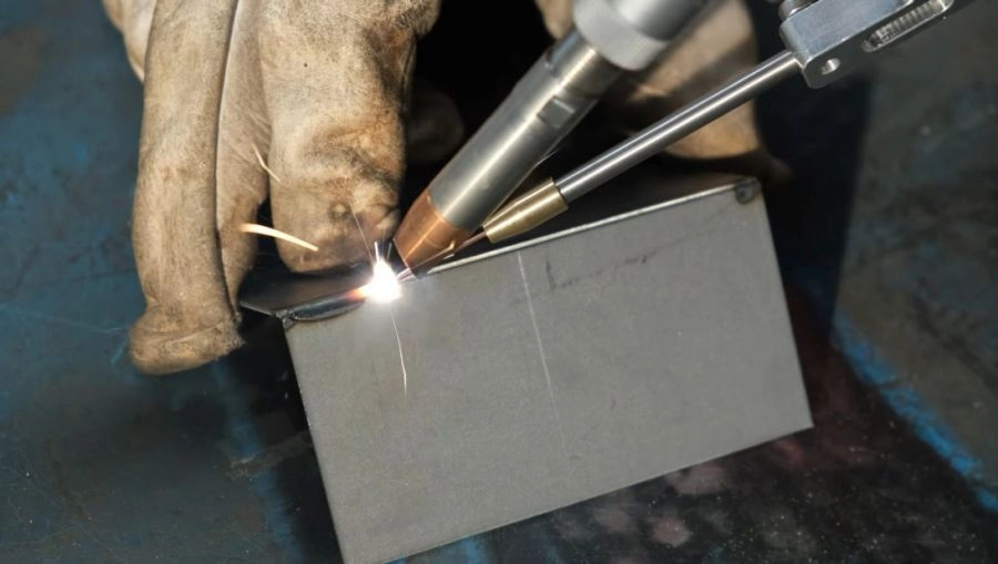 Parentings Customization Through Fiber Laser Welding