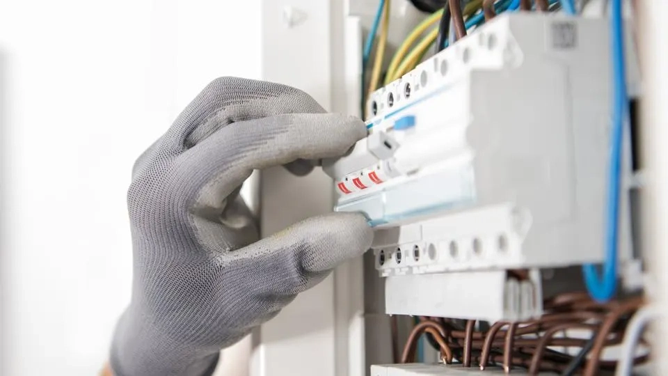 How to upgrade fuse box